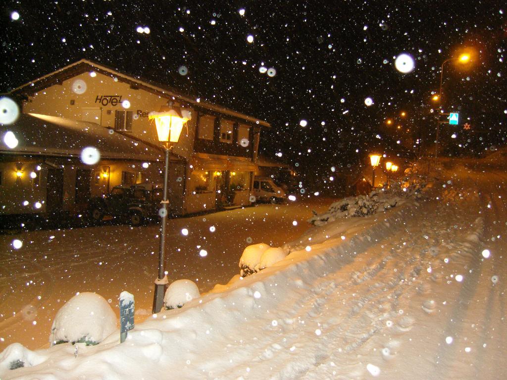 Vista Resort Hostel Zweisimmen Buitenkant foto